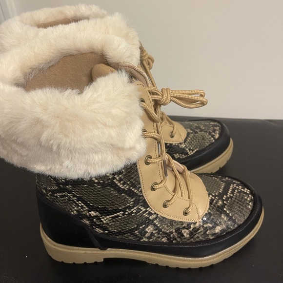 Snakeskin Bootie - Picture 1 of 4